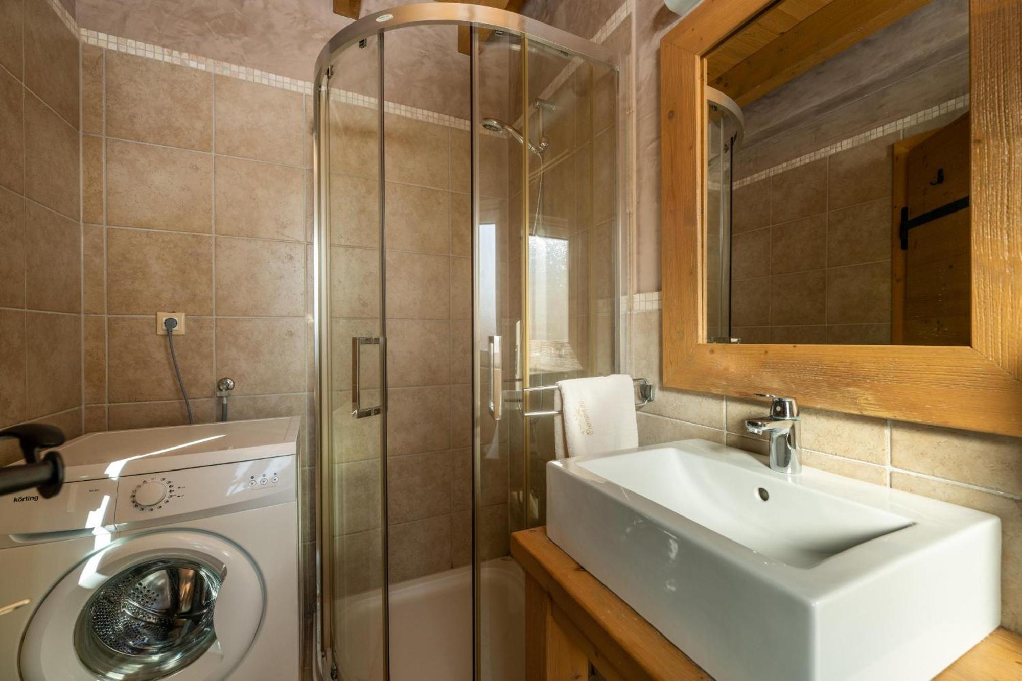 6-Bedroom Villa Chiara With Sea View Premantura Εξωτερικό φωτογραφία